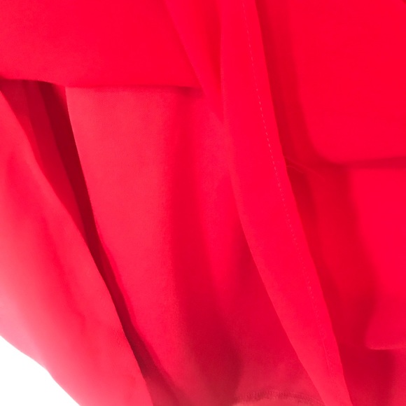 🎈SALE🎈LULU’S ‘Shifting Drears’ Red Dress - Picture 6 of 7